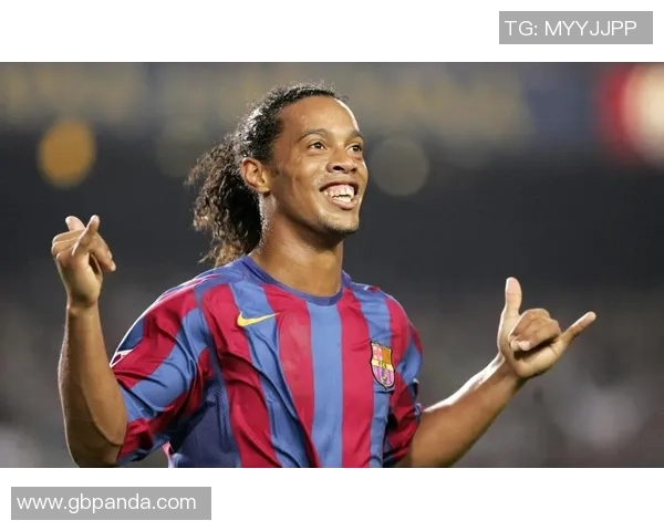 聚焦足球联队球星:盘点全球顶级球员的荣耀与挑战 聚焦足球联队球星:盘点全球顶级球员的荣耀与挑战